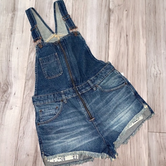 🆕Free People Short Overalls - Picture 2 of 9